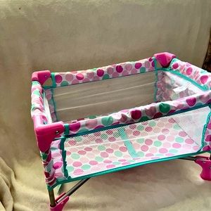 💕Kids play pac & play!